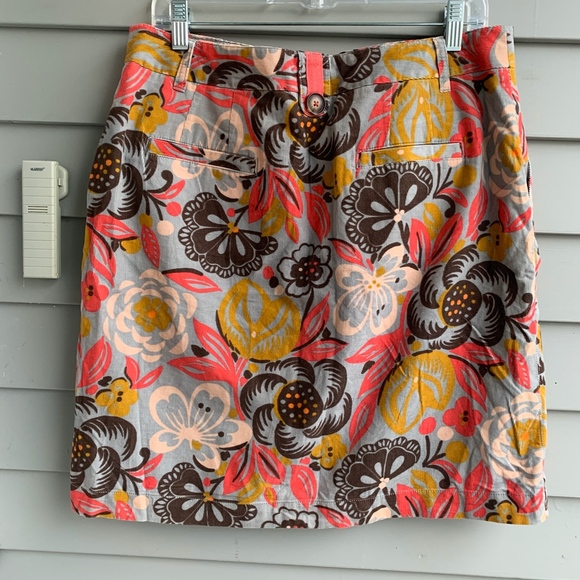 BODEN Soft Needle Cord Floral Skirt 10 - Picture 3 of 3